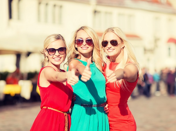 three beautiful women in the city